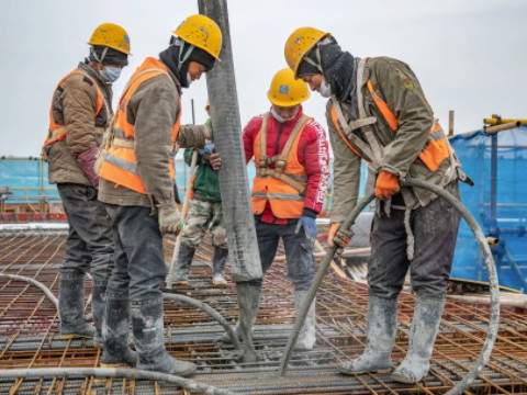 公路上施工風(fēng)險(xiǎn)安全評(píng)估是怎樣的？