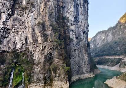 張家界地災(zāi)評估報告編制案例闡述_張家界地質(zhì)災(zāi)害安全性評價
