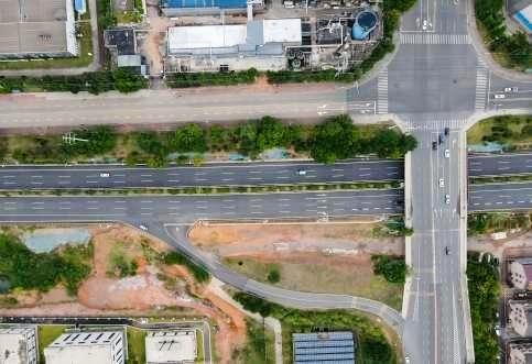 公路路側(cè)開口編制的保障公路和公路附屬設(shè)施質(zhì)量和安全技術(shù)評價報告依據(jù)、內(nèi)容和編制技巧有哪些？